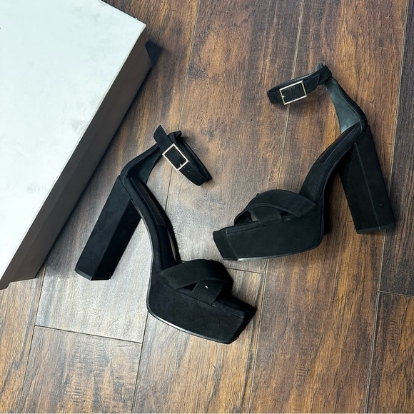 Good American Shoes - Good American Black Suede Platform Sandal Heels